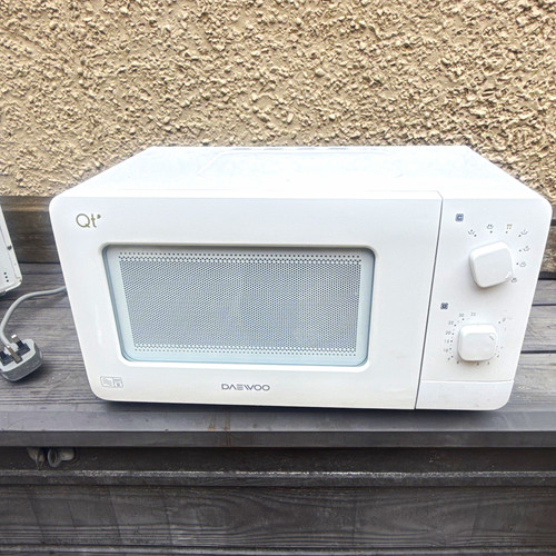 Daewoo qt1 20l 700w white - qt1,